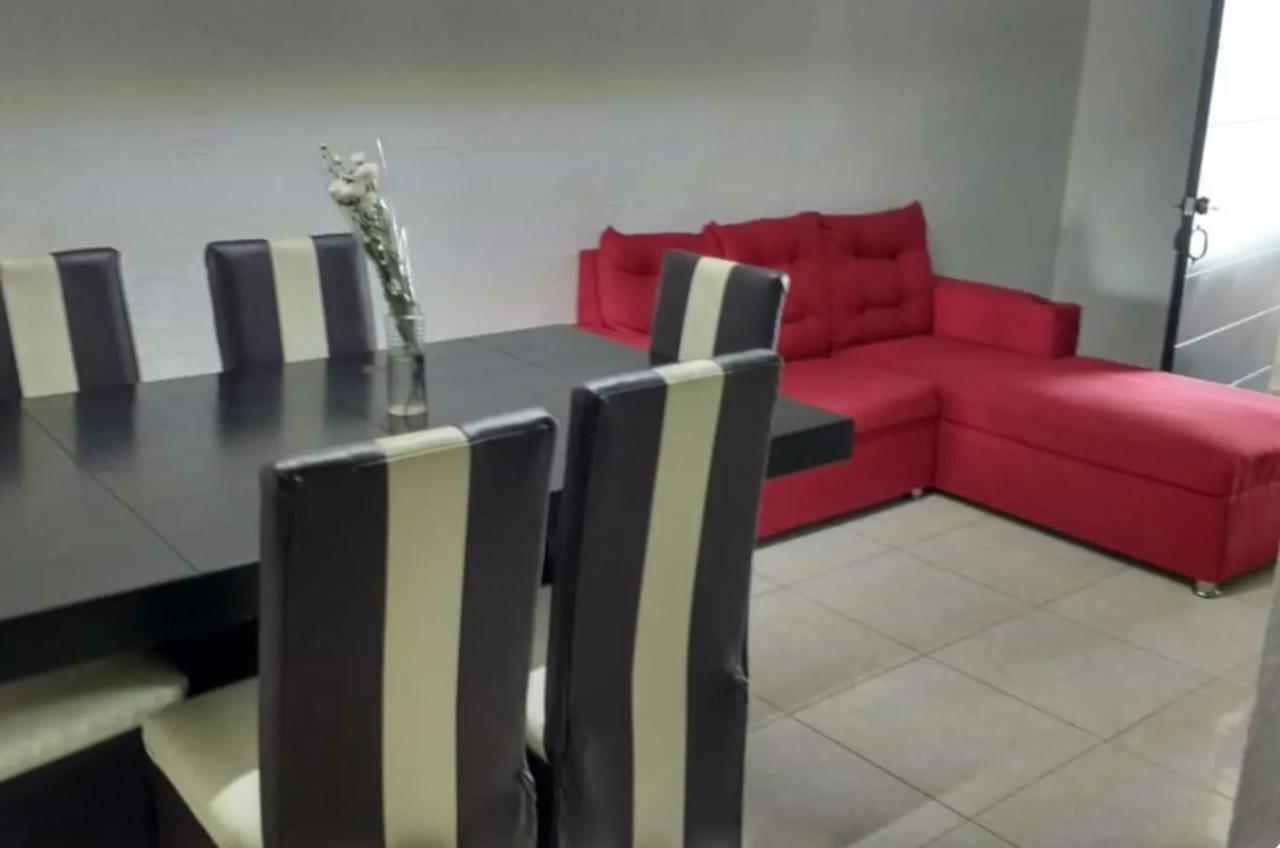Torre Cristal Hostel León Zewnętrze zdjęcie